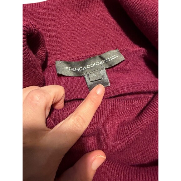 French Connection Women`s Deep Magenta Soft Knit Winter Turtleneck Sweater Sz.S - Picture 1 of 2